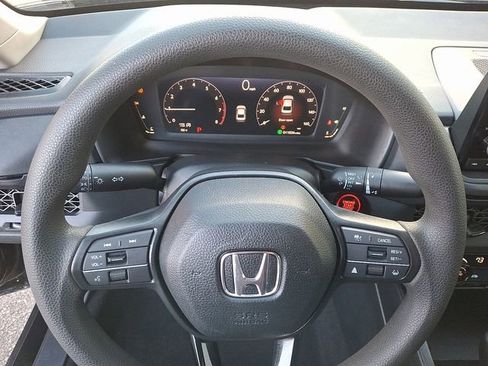 Used 2025 Honda Accord LX image 19