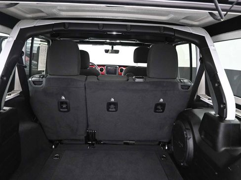 Used 2020 Jeep Wrangler Unlimited Rubicon image 24