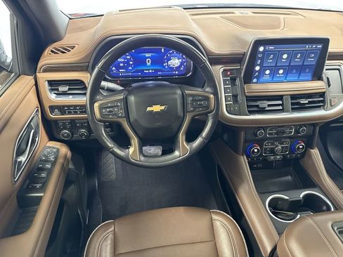 Certified 2022 Chevrolet Tahoe High Country w/ Premium Package image 16