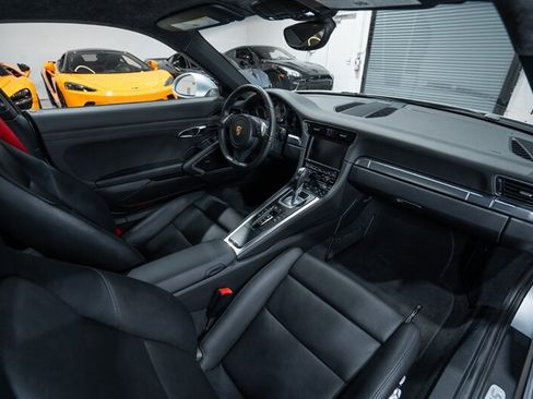 Used 2016 Porsche 911 Carrera 4S AWD/4WD image 30
