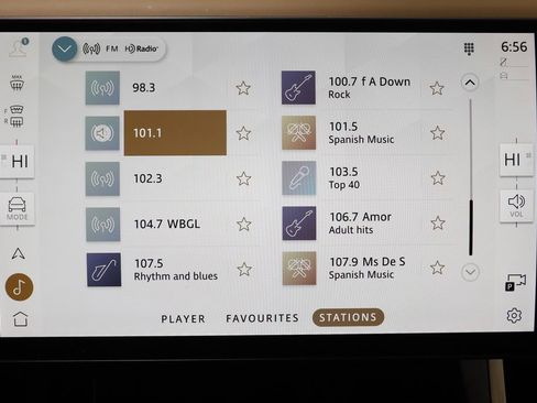 Used 2024 Land Rover Range Rover Sport SE image 9