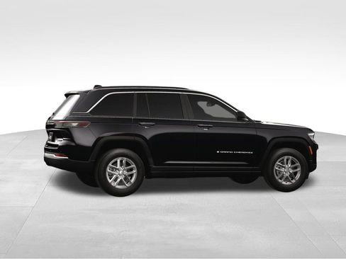 New 2025 Jeep Grand Cherokee Laredo X w/ Luxury Tech Group I image 7