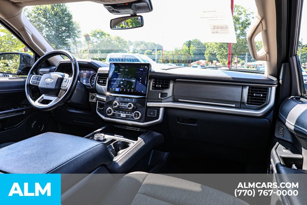 Used 2024 Ford Expedition XLT RWD image 31