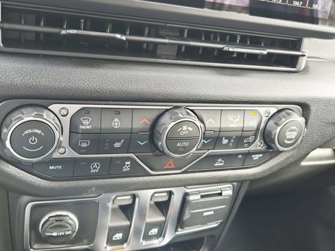 New 2026 Jeep Wrangler Sport S image 24