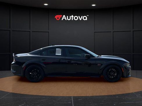 Used 2020 Dodge Charger Scat Pack RWD image 6
