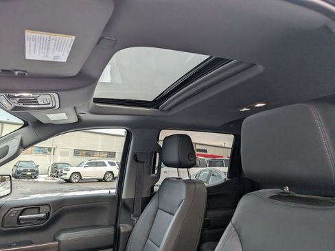 Used 2020 Chevrolet Silverado 1500 LT Trail Boss image 22