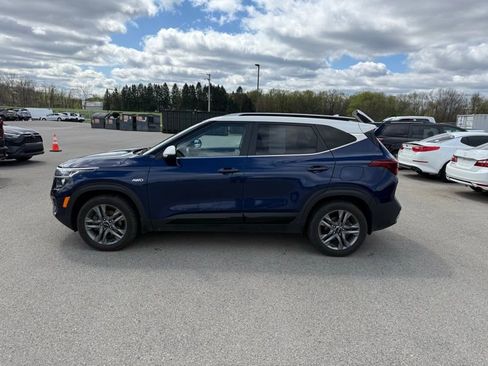 Used 2021 Kia Seltos S image 9