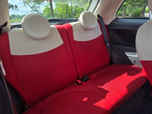 Used 2016 FIAT 500 Pop FWD image 17