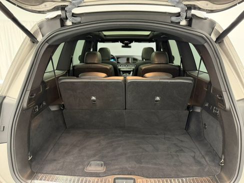 Used 2022 Mercedes-Benz GLS 450 4MATIC image 23