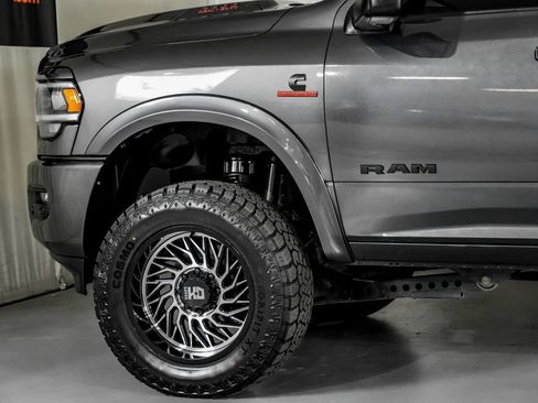 Used 2024 RAM 2500 Laramie w/ Night Edition AWD/4WD image 13