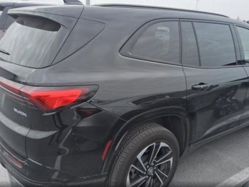 Used 2025 Buick Enclave Sport Touring image 2