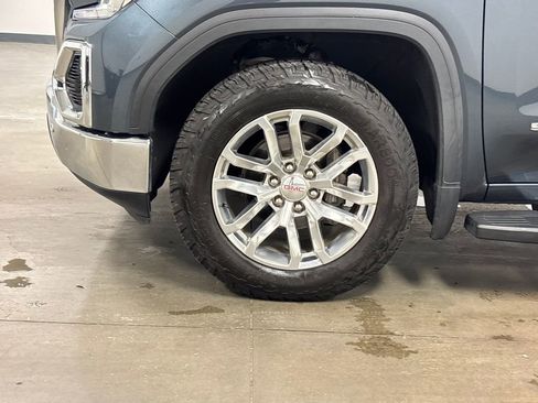 Used 2019 GMC Sierra 1500 SLT w/ SLT Premium Plus Package AWD/4WD image 10