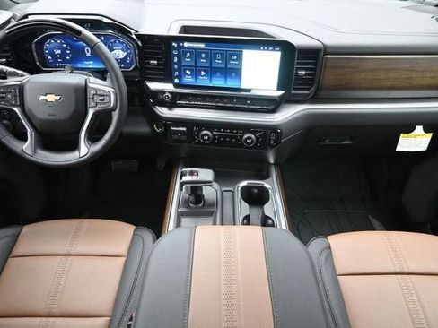New 2026 Chevrolet Silverado 1500 High Country AWD/4WD image 22