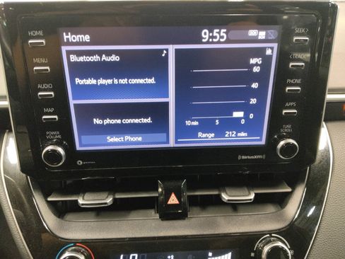 Used 2021 Toyota Corolla SE FWD image 25