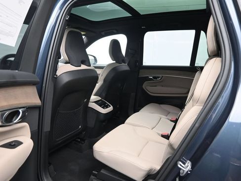 Used 2026 Volvo XC90 B6 Plus AWD/4WD image 24