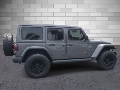 Used 2025 Jeep Wrangler Unlimited Rubicon 4xe w/ Steel Bumper Group AWD/4WD image 6