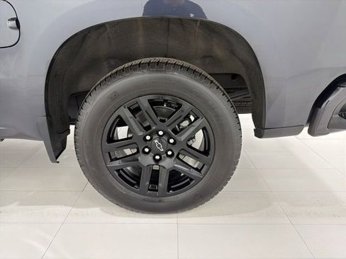 Used 2024 Chevrolet Silverado 1500 RST w/ Convenience Package II AWD/4WD image 43