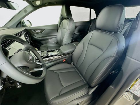 New 2026 Audi Q8 Premium Plus AWD/4WD image 33