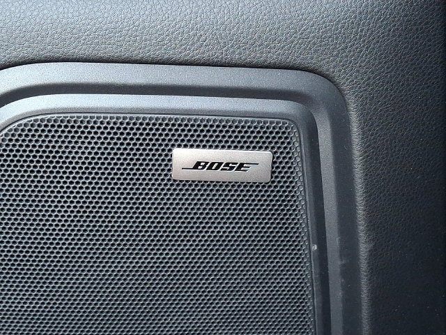 Certified 2024 Porsche Macan S AWD/4WD image 28
