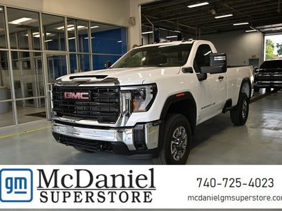 New 2025 GMC Sierra 3500 Pro w/ 1SA Pro Safety Plus Package