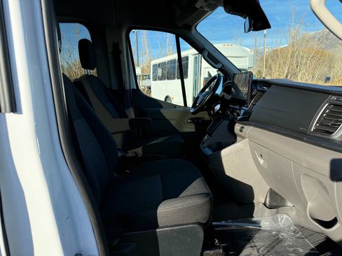 Used 2023 Ford Transit 350 XLT image 18