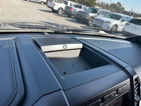 Used 2020 Ford Expedition Limited w/ Equipment Group 302A image 27