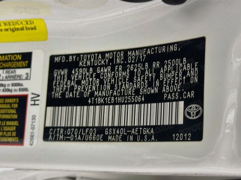 Used 2017 Toyota Avalon XLE Premium FWD image 12