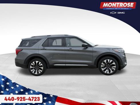 Used 2025 Ford Explorer Platinum w/ LUX Leather Package AWD/4WD image 16
