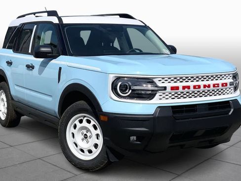 New 2026 Ford Bronco Sport Heritage w/ Convenience Package AWD/4WD image 2