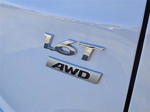 Used 2021 Hyundai Kona Night image 13