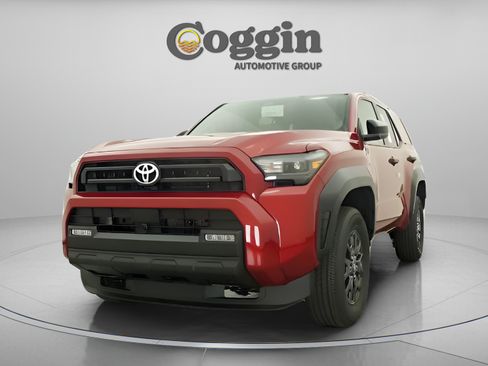 Used 2025 Toyota 4Runner SR5 RWD image 17