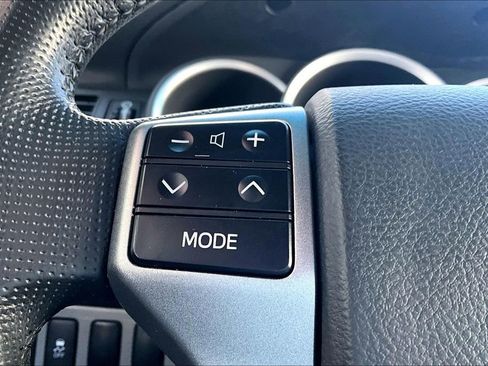 Used 2013 Toyota Tacoma PreRunner w/ Limited Pkg image 9