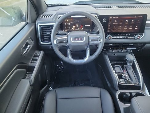 New 2026 GMC Canyon Elevation image 11