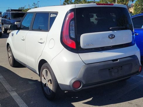 Used 2016 Kia Soul image 7
