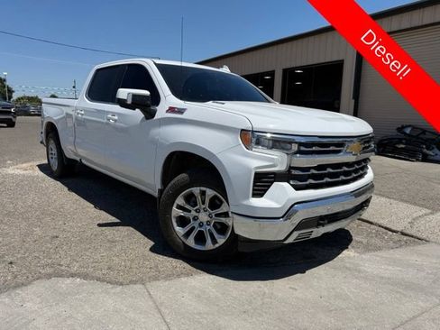 Used 2023 Chevrolet Silverado 1500 LTZ w/ LTZ Premium Package AWD/4WD image 1
