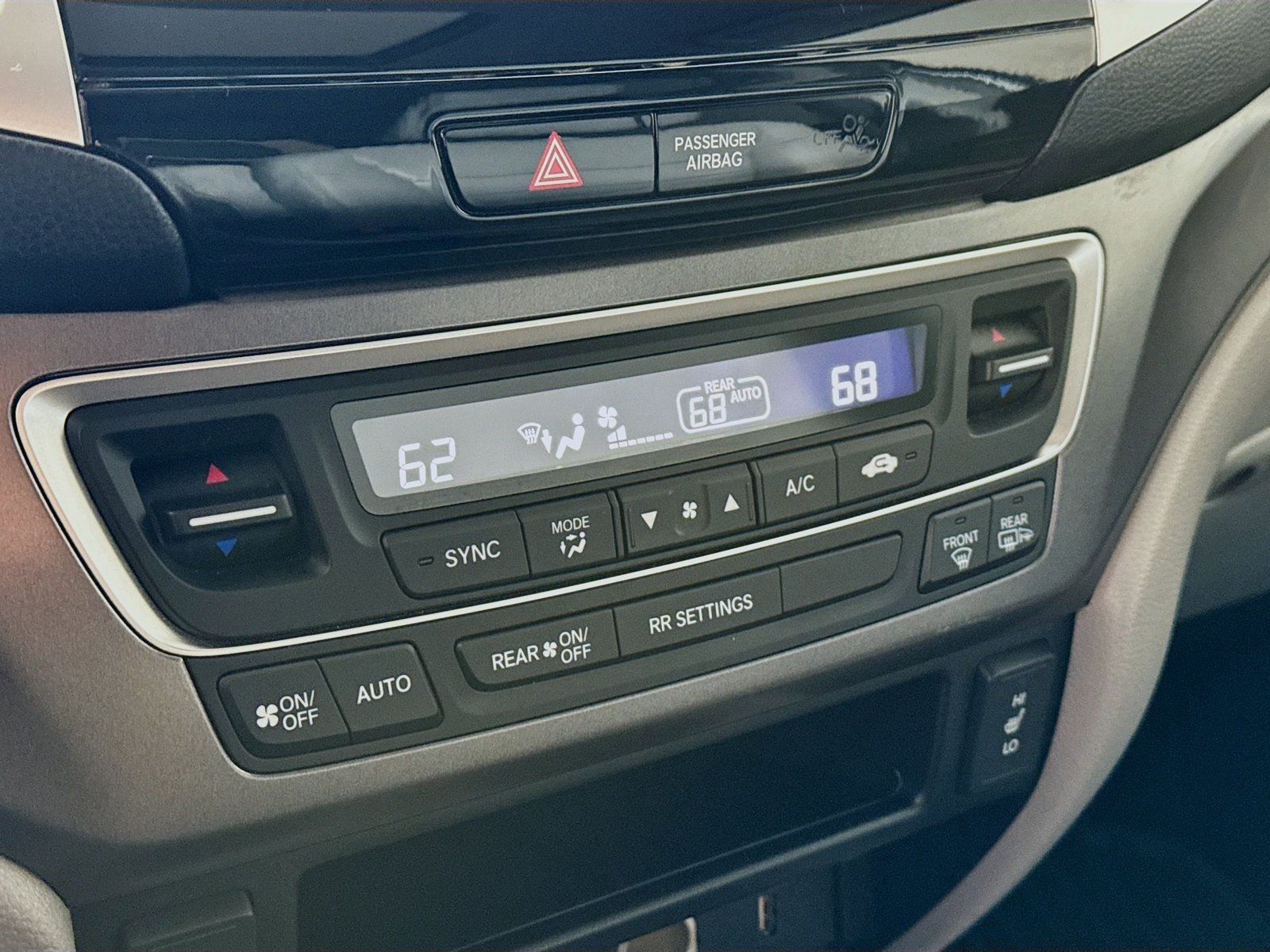 Used 2020 Honda Ridgeline RTL-E image 17