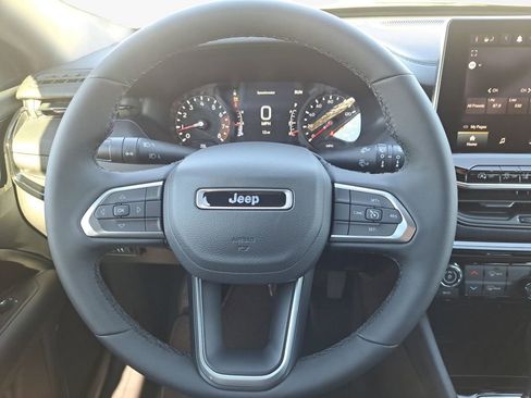 New 2026 Jeep Compass Latitude AWD/4WD image 20