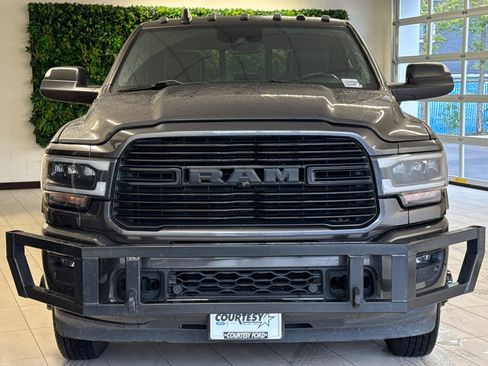 Used 2020 RAM 3500 Laramie image 9