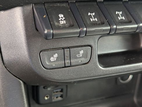 Used 2020 Chevrolet Colorado ZR2 AWD/4WD image 19
