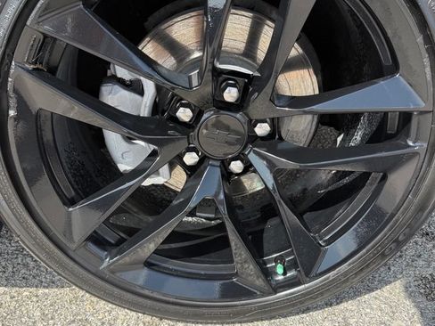Used 2024 Chevrolet Camaro LT w/ RS Package RWD image 9
