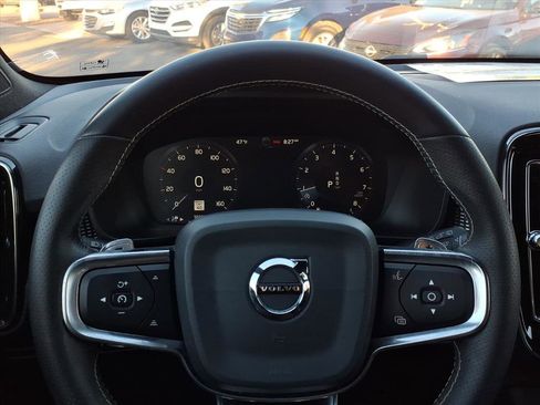 Used 2020 Volvo XC40 T5 R-Design w/ Protection Package image 20