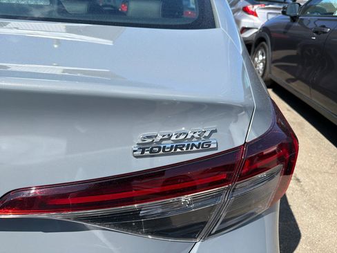 Used 2025 Honda Civic Sport Touring image 8