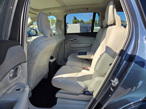 Certified 2025 Volvo XC90 T8 Plus w/ Protection Package Premier AWD/4WD image 9