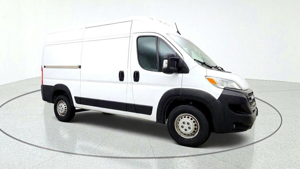 Used 2024 RAM ProMaster 1500 w/ Convenience Group FWD image 3