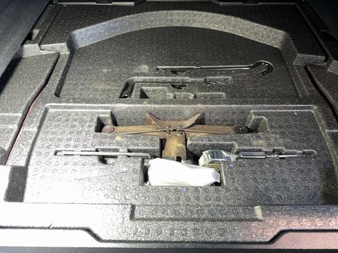 Used 2017 Subaru Outback 2.5i Premium image 75