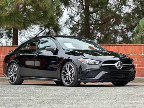 Used 2022 Mercedes-Benz CLA 35 AMG 4MATIC image 2