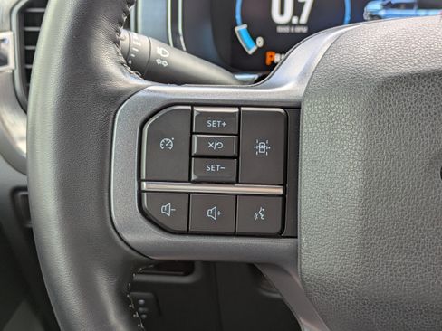 Used 2023 Ford F150 Lariat RWD image 28