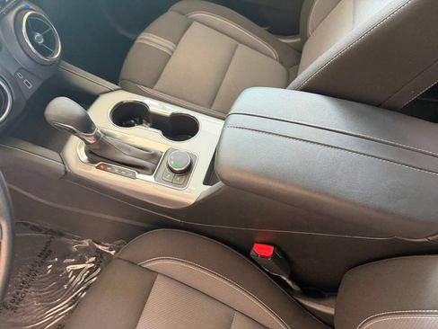 Used 2026 Chevrolet Blazer LT FWD image 36