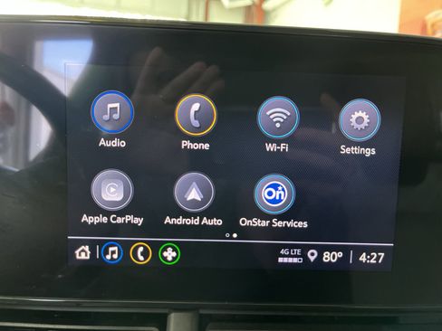 Used 2024 Chevrolet Trax RS w/ Sunroof Package image 17