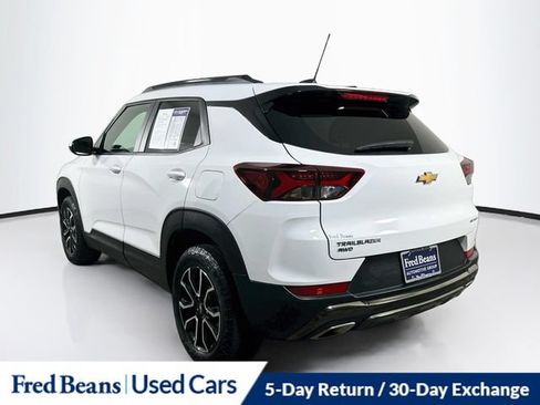 Used 2023 Chevrolet TrailBlazer ACTIV w/ Sun and Liftgate Package AWD/4WD image 8